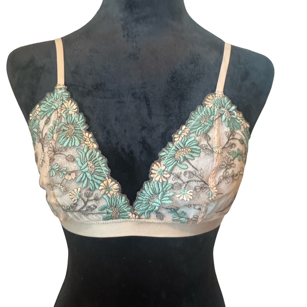 Floral Embroidered Bralette in Cream and Green